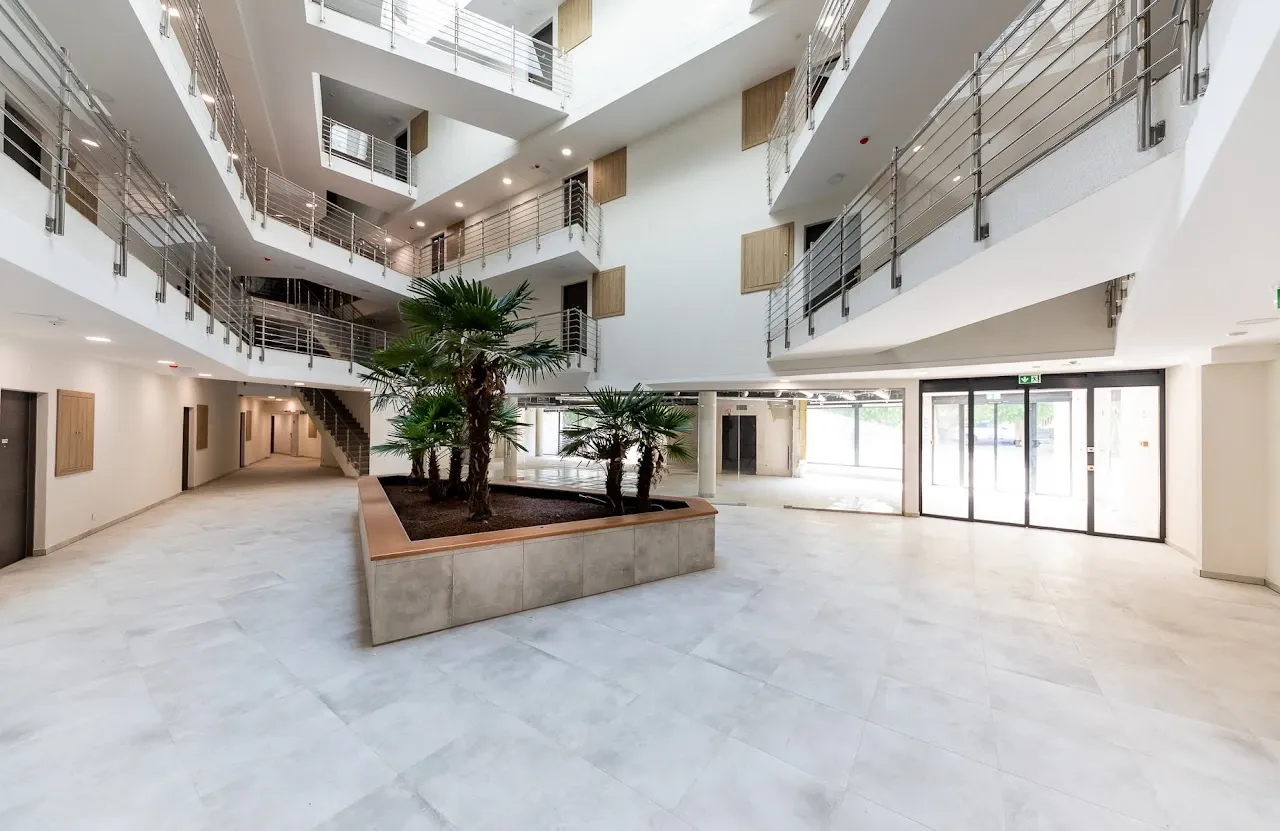 Sunshine Residence Apartments